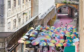 Sunny Pink Street Historical Apt, By Timecooler